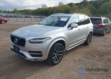 2017 Volvo Xc90 T6 Momentum z USA, uszkodzony, nr VIN YV4A22PKXH1177174